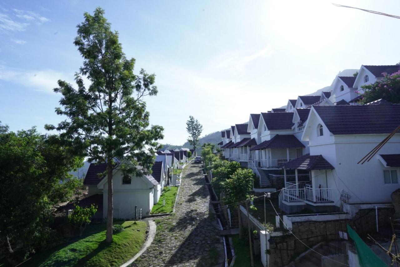 Mirth Hotels And Resorts Kanthalloor 외부 사진