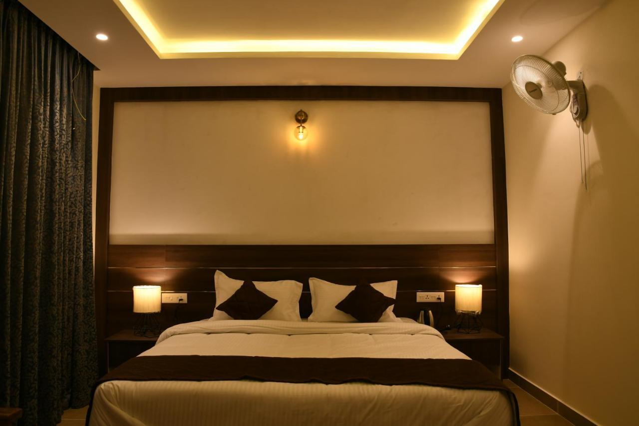 Mirth Hotels And Resorts Kanthalloor 외부 사진