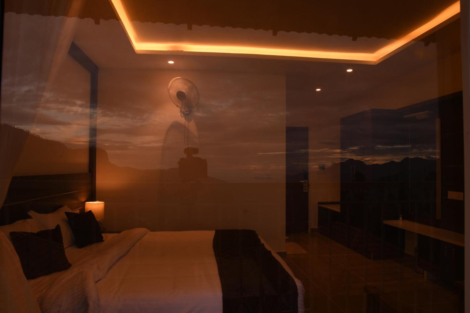 Mirth Hotels And Resorts Kanthalloor 외부 사진